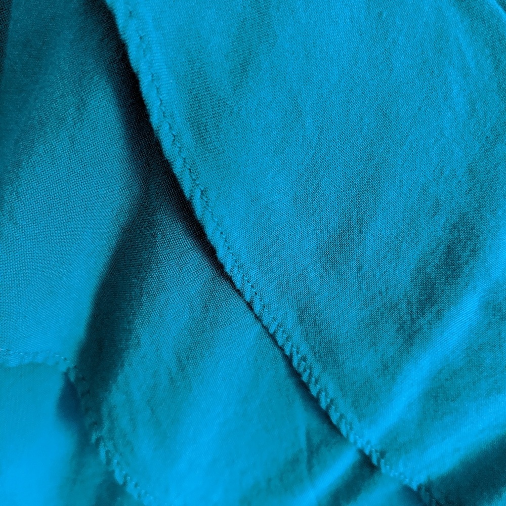 Elle Ruffled Top - Picture 2 of 4